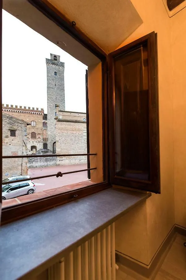 Tognazzi Casa Vacanze - Luxury Apartment Coretta San Gimignano